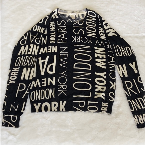Big City Statement Sweater | Size: S - Picture 2 of 4
